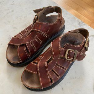 Dr. Martens Vintage Overlap Twist Fisherman Sandals, US 9